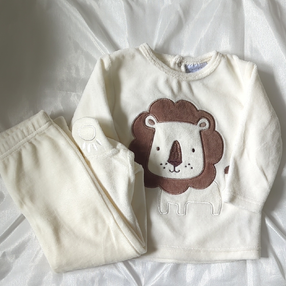 René Rofé Baby 6-9 month Outfit Set
